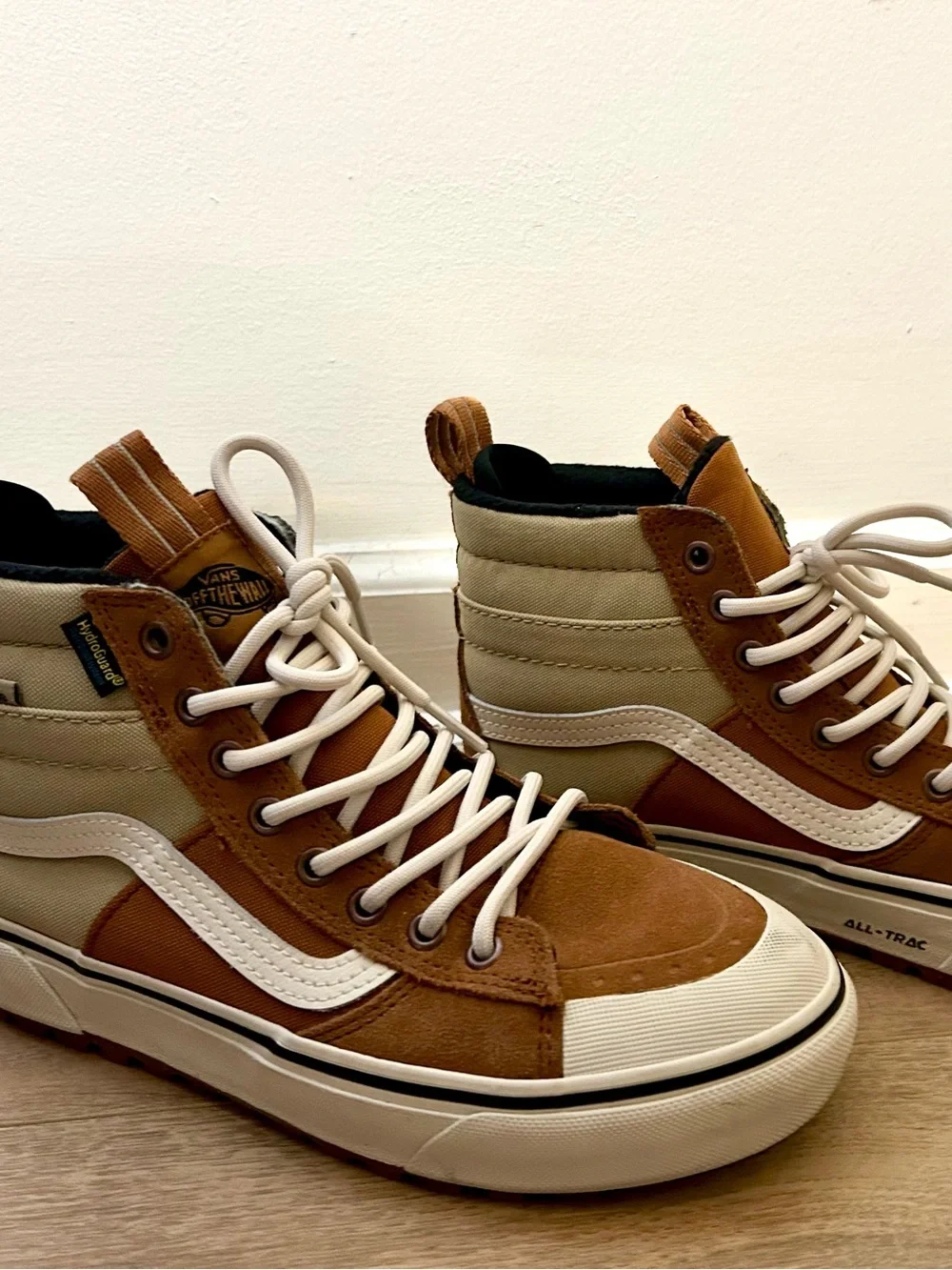 Vans MTE Sk8-Hi Waterproof Insulated Shoe